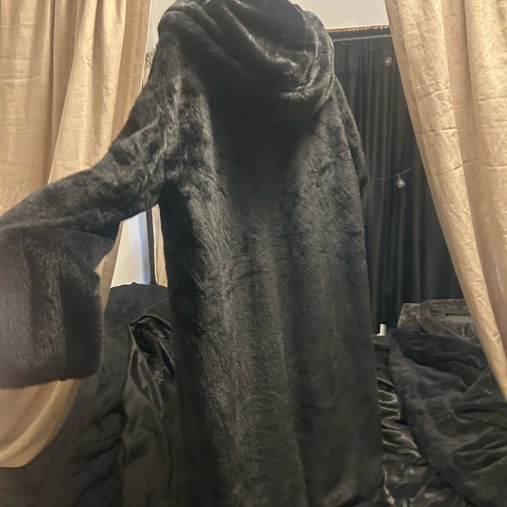 Black Faux Fur Coat - Picture 3 of 9
